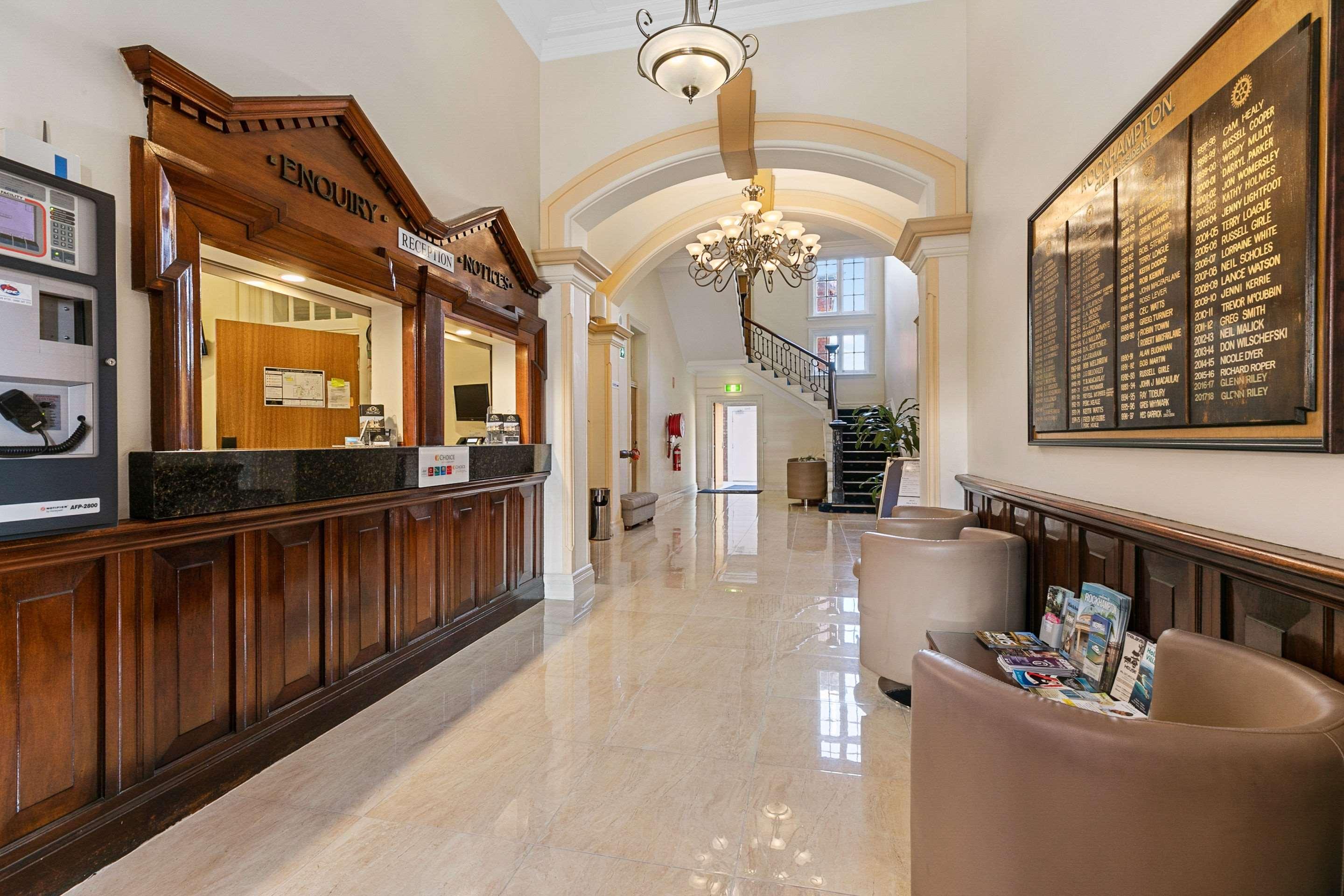 Quality Hotel Regent Рокгемптон Экстерьер фото